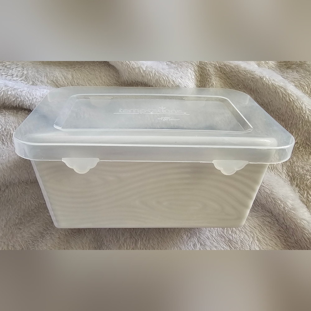 Temp-tations Cream small 12oz Casserole / Loaf Dish